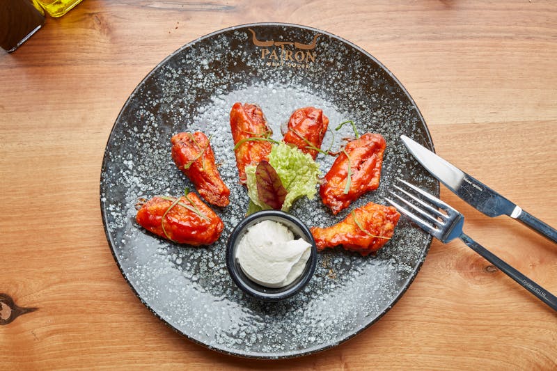 East coast wings classic buffalo chicken wings